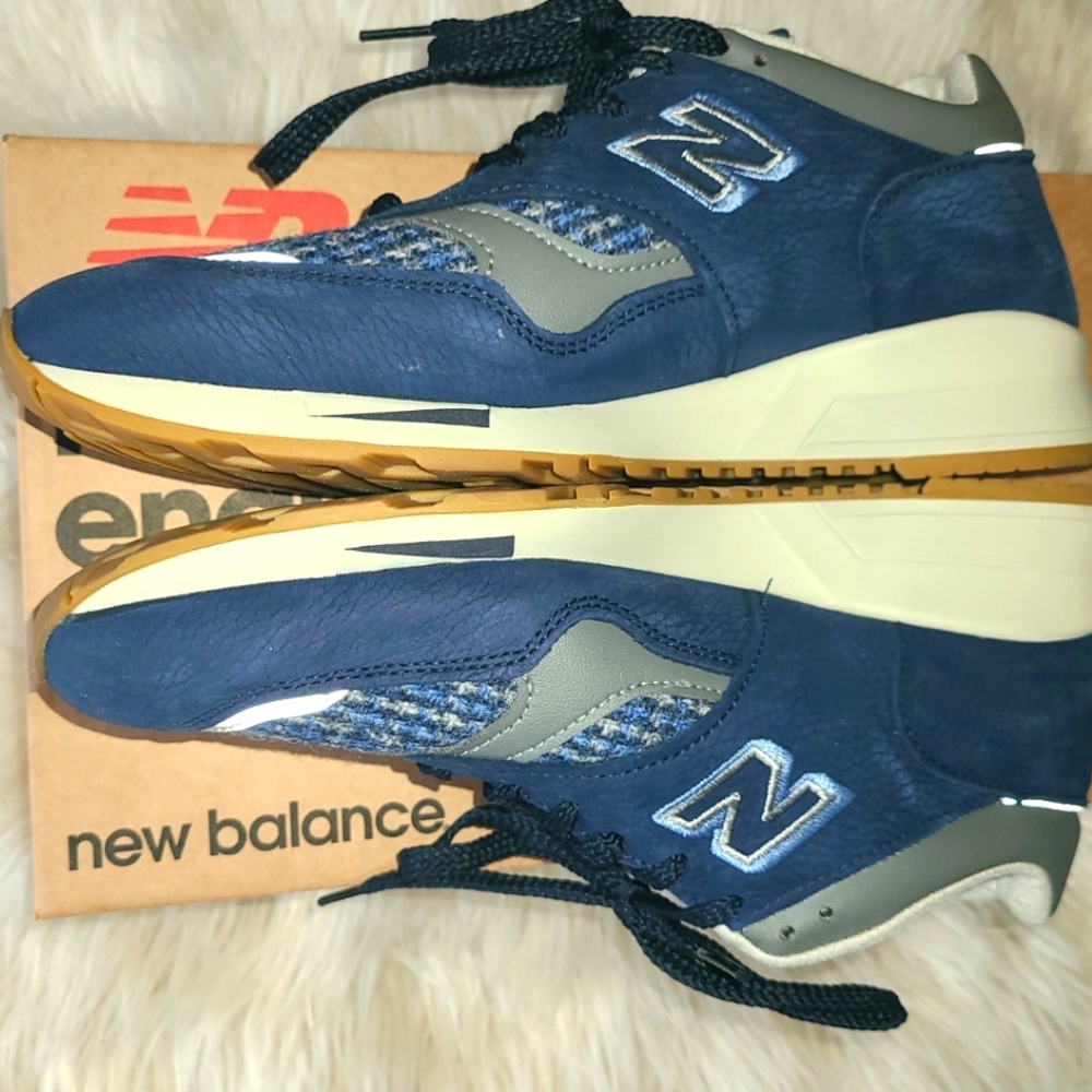 New Balance Tweed Shoe